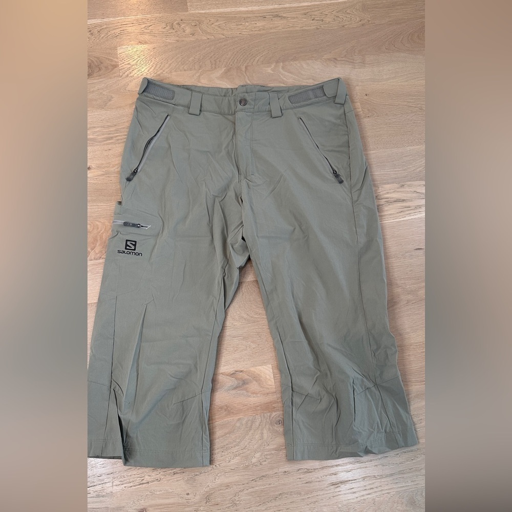 Salomon women’s nylon green cropped pants size 36